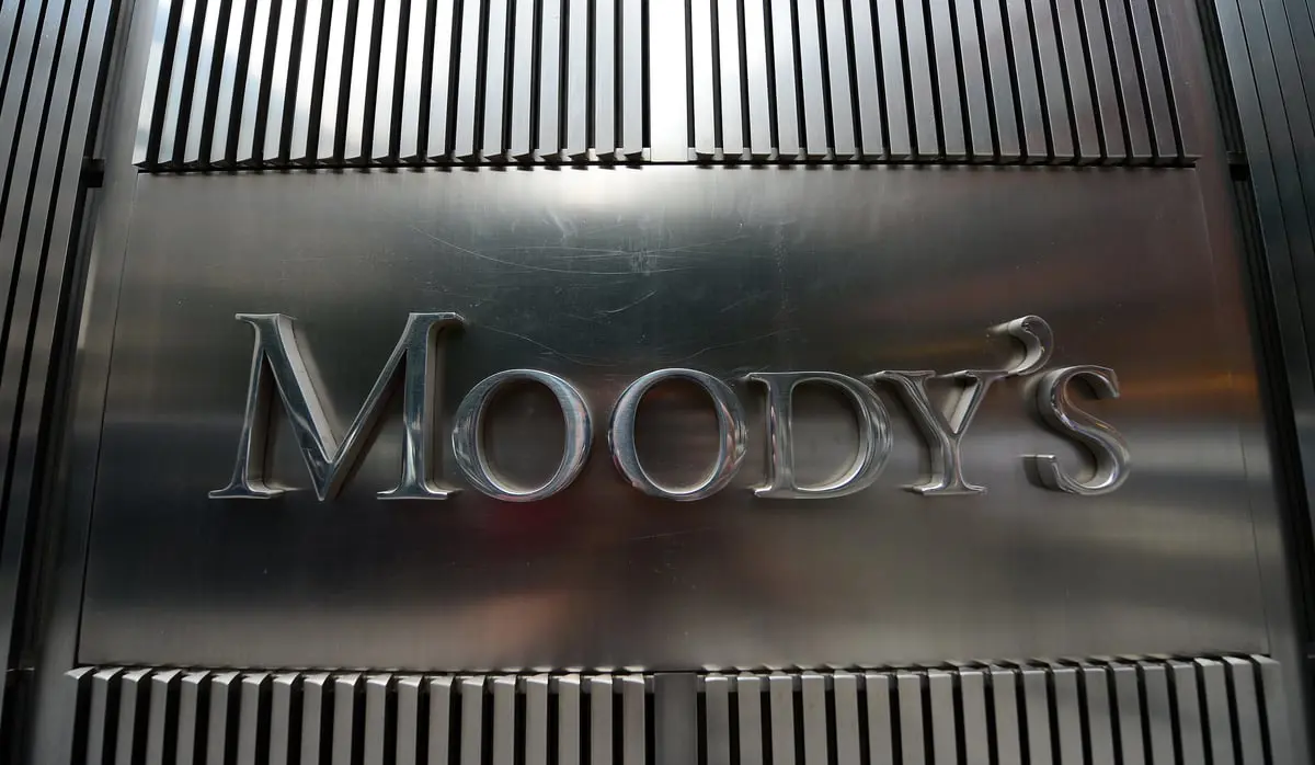 موديز تعدل النظرة المستقبلية لمصر إلى إيجابية 