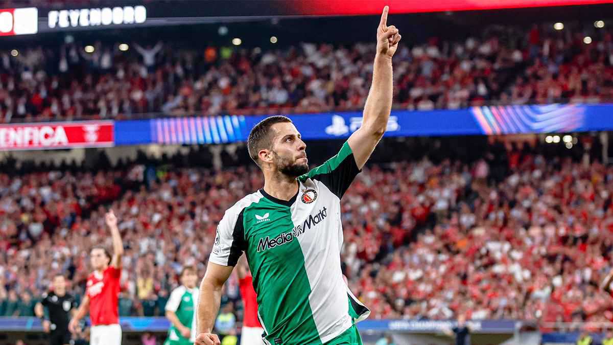 كم دفع النصر السعودي لشراء "الصخرة" دافيد هانكو؟