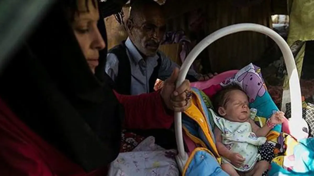 إيران تعتقل مجموعة تبيع الأطفال عبر الإنترنت في ظل تفشي الفقر‎