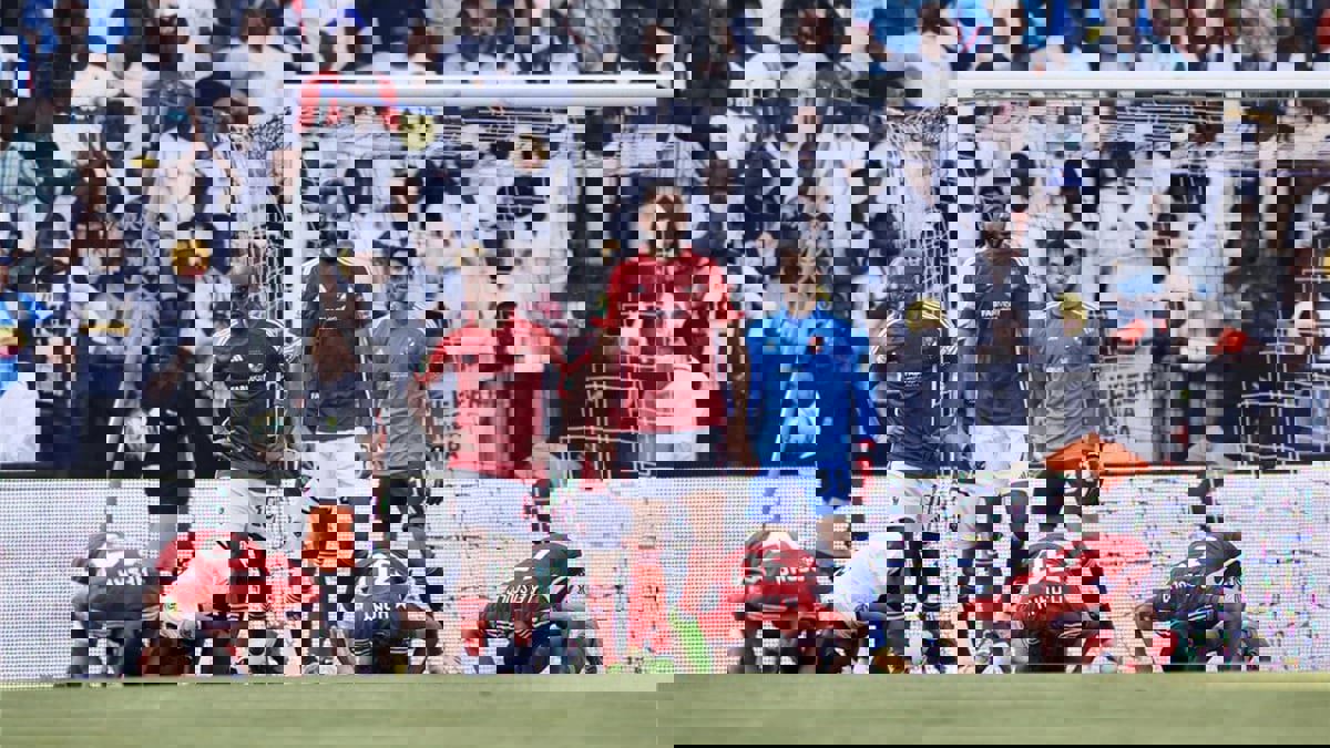 مفاجأة كبيرة في قائمة الأهلي لمواجهة مازيمبي