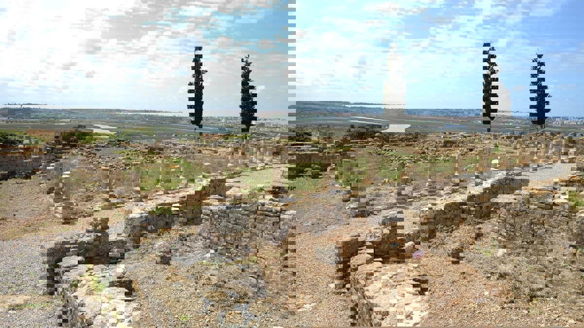 المغرب يسترجع قطعًا أثرية تعود لما قبل التاريخ