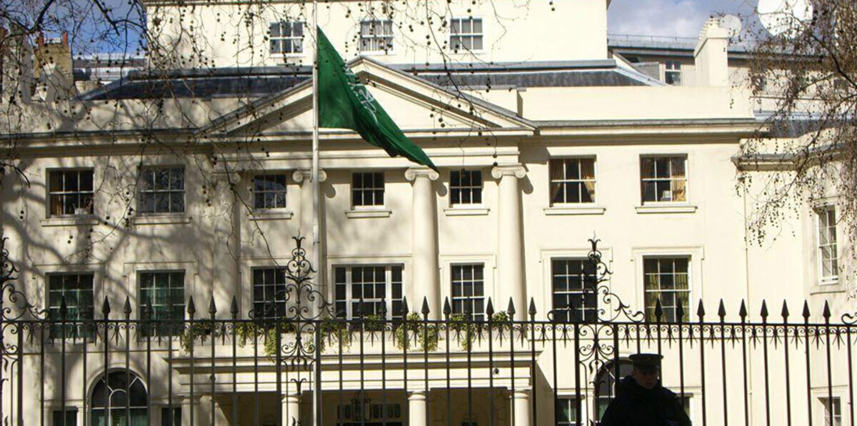 السفارة السعودية توضح حقيقة تورط سعوديين بقضية "الاتجار بالبشر" في مصر