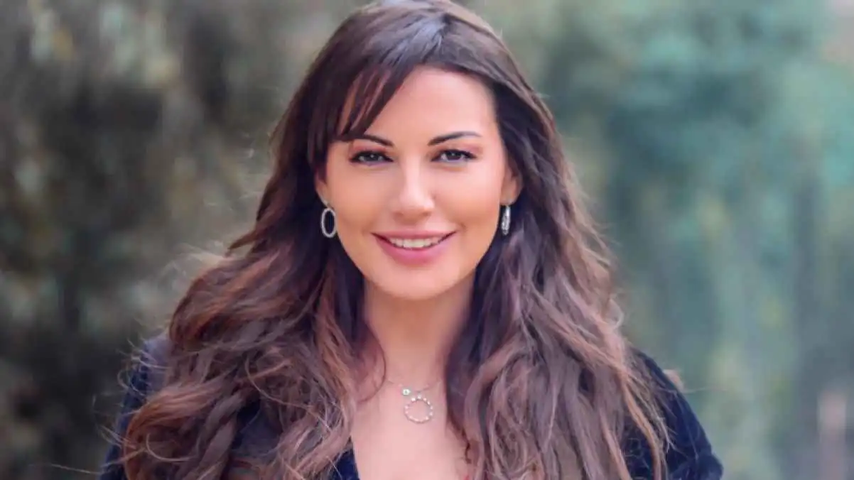 دارين حمزة لـ "إرم نيوز": "الكينج" أعادني إلى الدراما المصرية