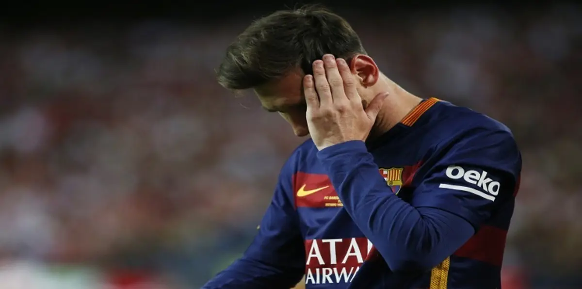 ميسي يرفض التصوير مع مصارع UFC (صورة)