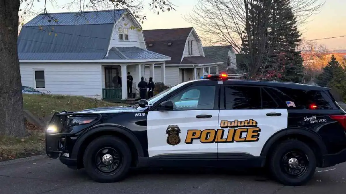 ما علاقة ترامب؟.. أمريكي يقتل عائلته وينتحر في مينيسوتا (صور)