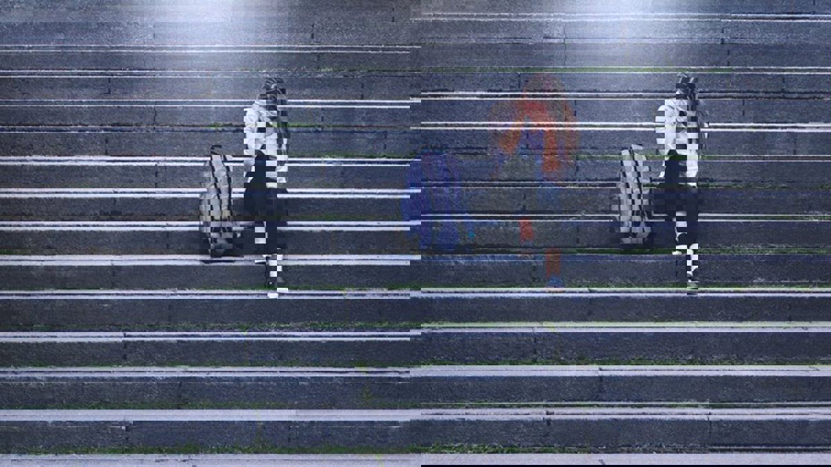 دراسة تربط بين الاكتئاب والنظام الغذائي والوهن