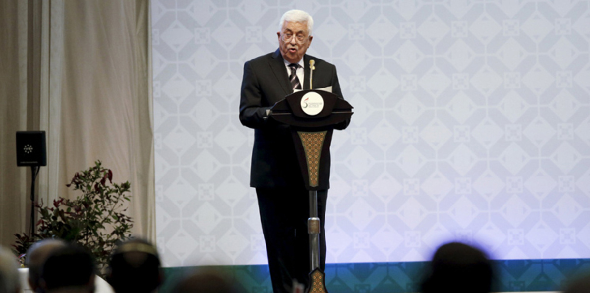 عباس يؤكد كبحه عمليات الطعن ويعرض الالتقاء بنتنياهو