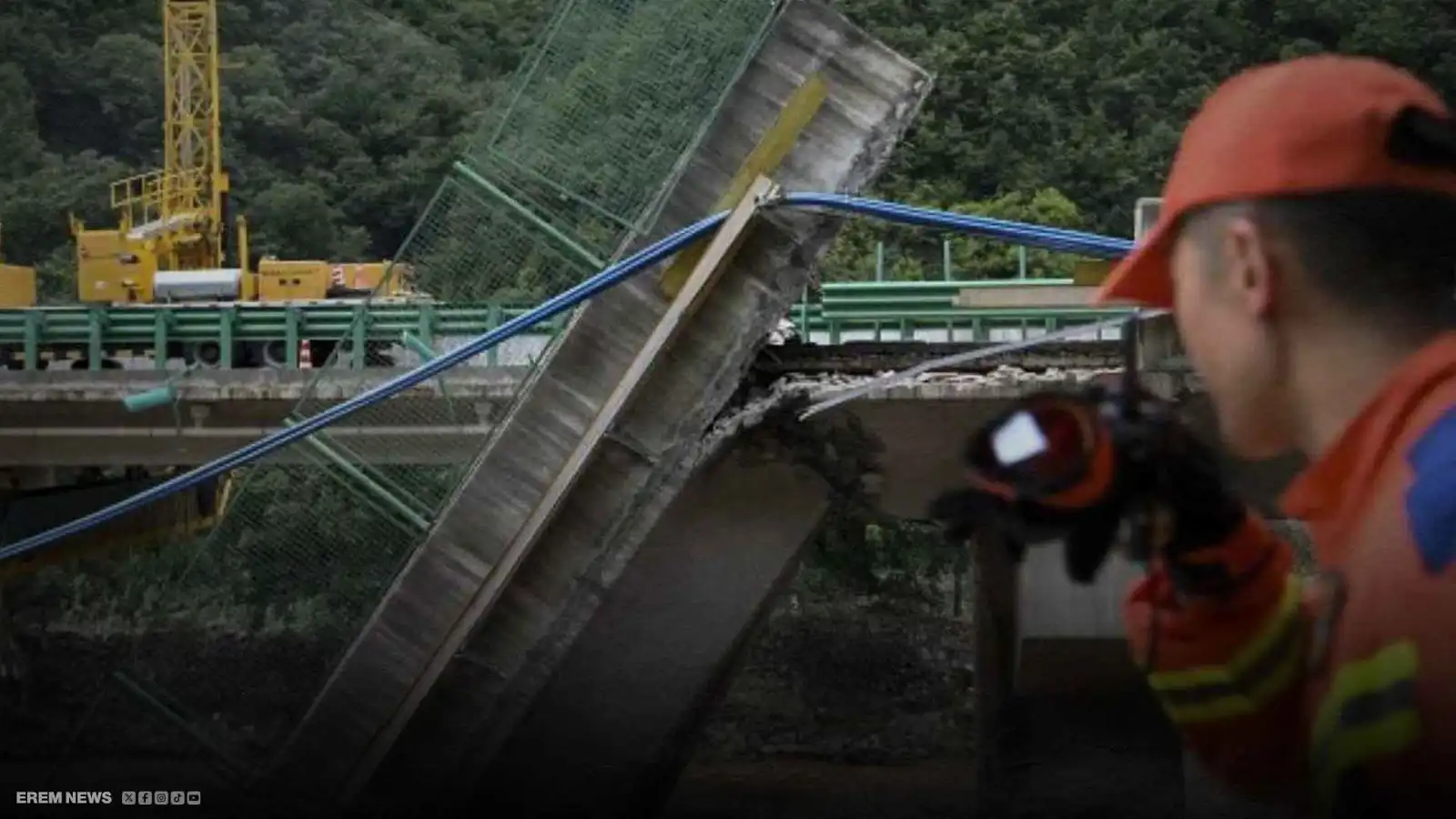 كارثة بشرية.. انهيار جسر قيد الإنشاء يبتلع المارة في الصين (فيديو إرم)