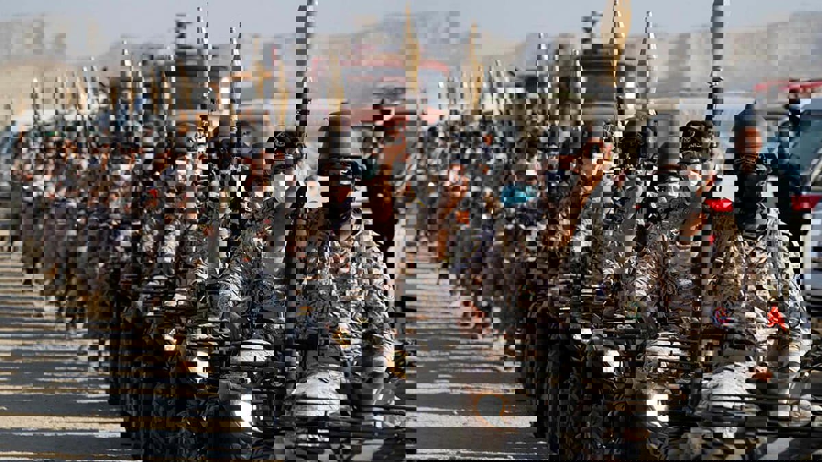 على وقع التوتر بين البلدين.. إيران تبدأ الجمعة مناورات عسكرية على حدود أذربيجان