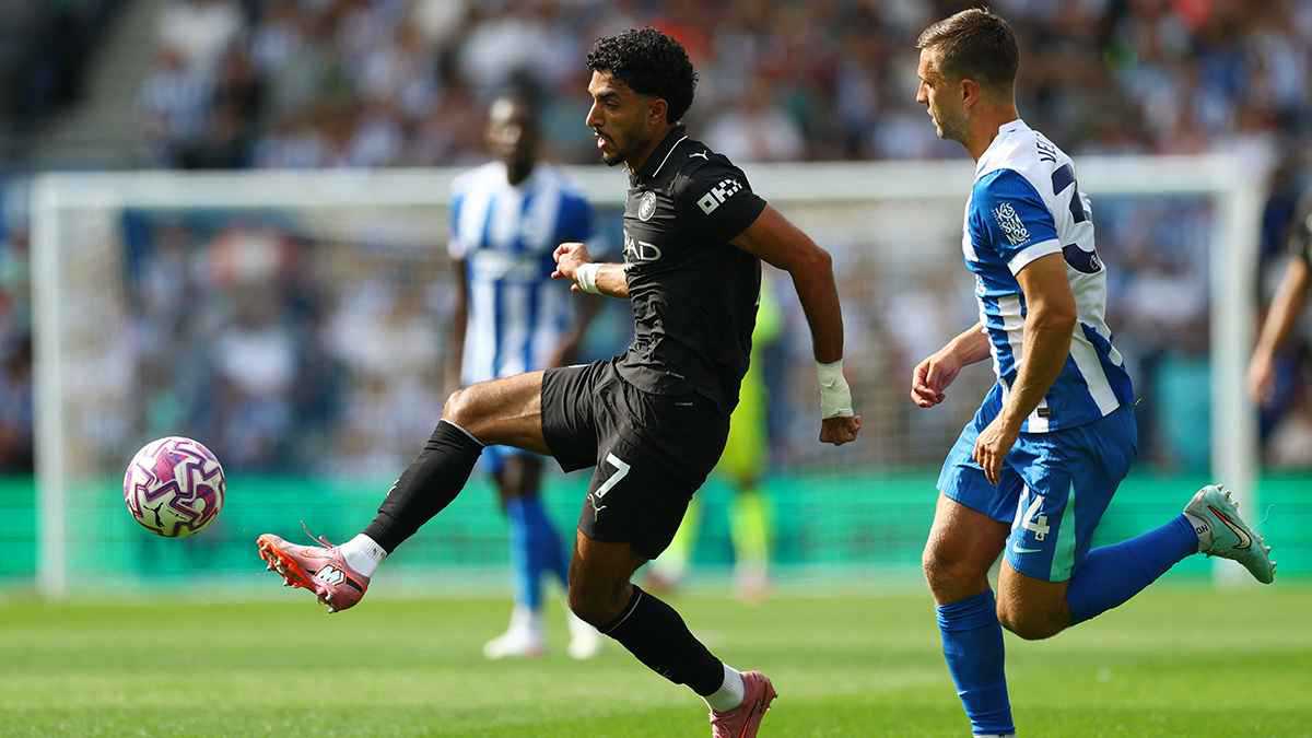 يغادر برأس مرتفع.. ماذا قدم عمر مرموش في خسارة مانشستر سيتي الجديدة؟