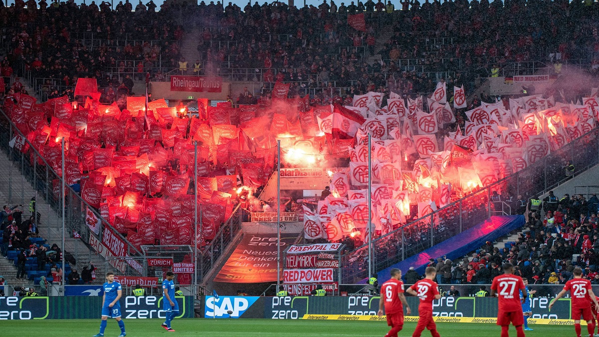 أولي هونيس: بايرن ميونخ يتعرض لهزة مالية جديدة بسبب غياب الجماهير