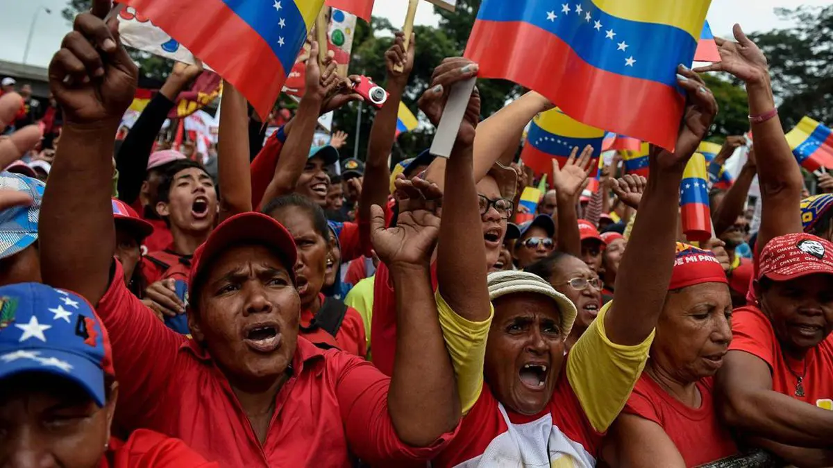 الحكومة والمعارضة في فنزويلا تستأنفان محادثاتهما