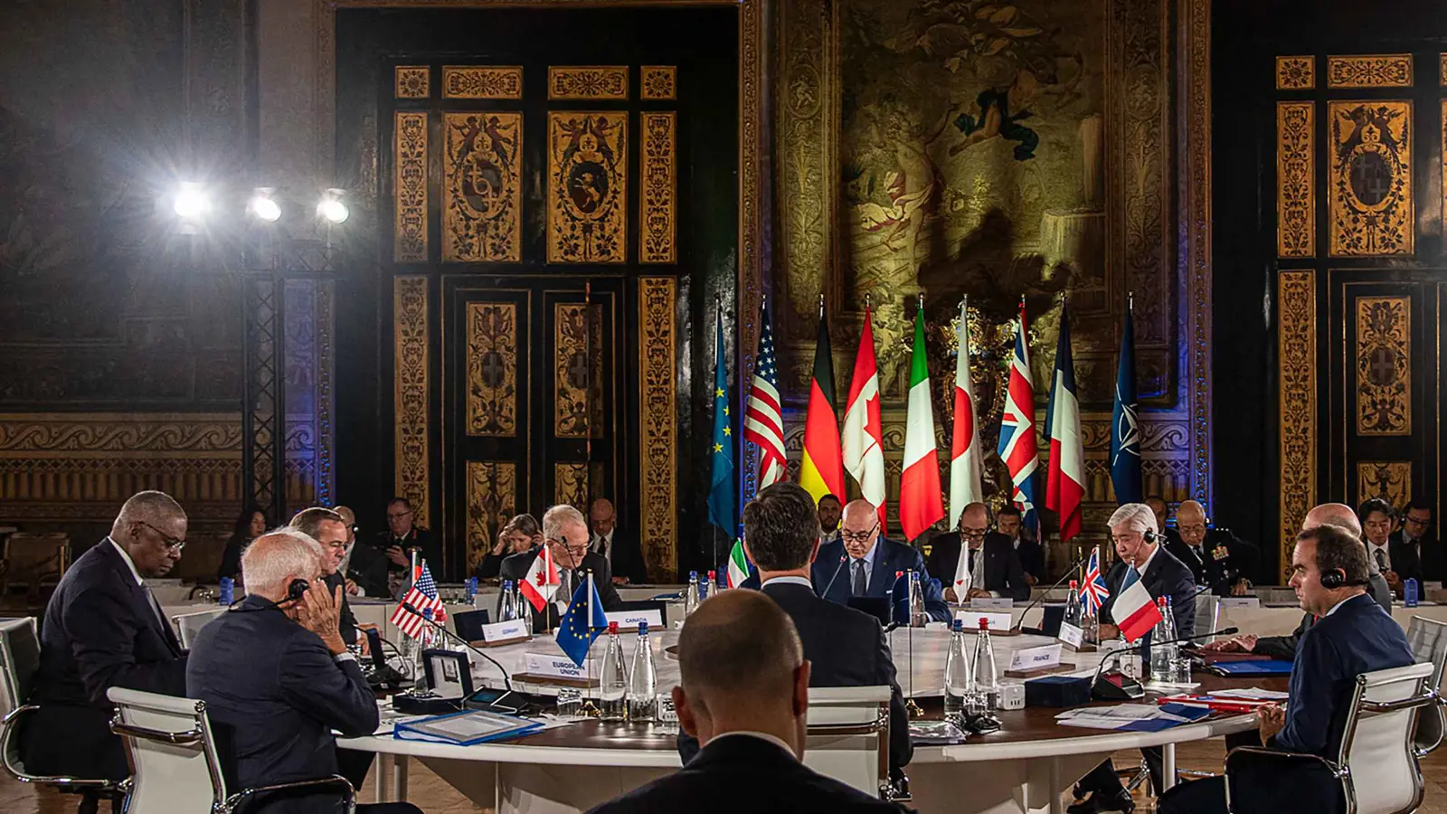 "مجموعة السبع" تتفق على إعفاء شركات أمريكية وبريطانية من ضرائب باهظة