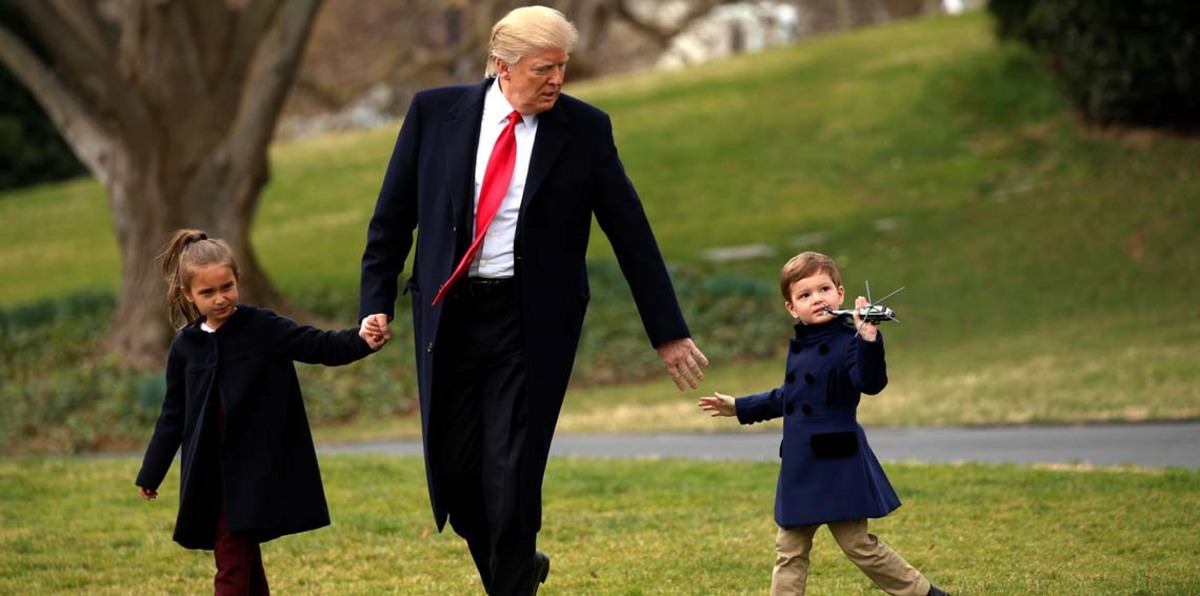 بعد 13 شهرًا في الرئاسة.. دونالد ترامب يعاني من العزلة