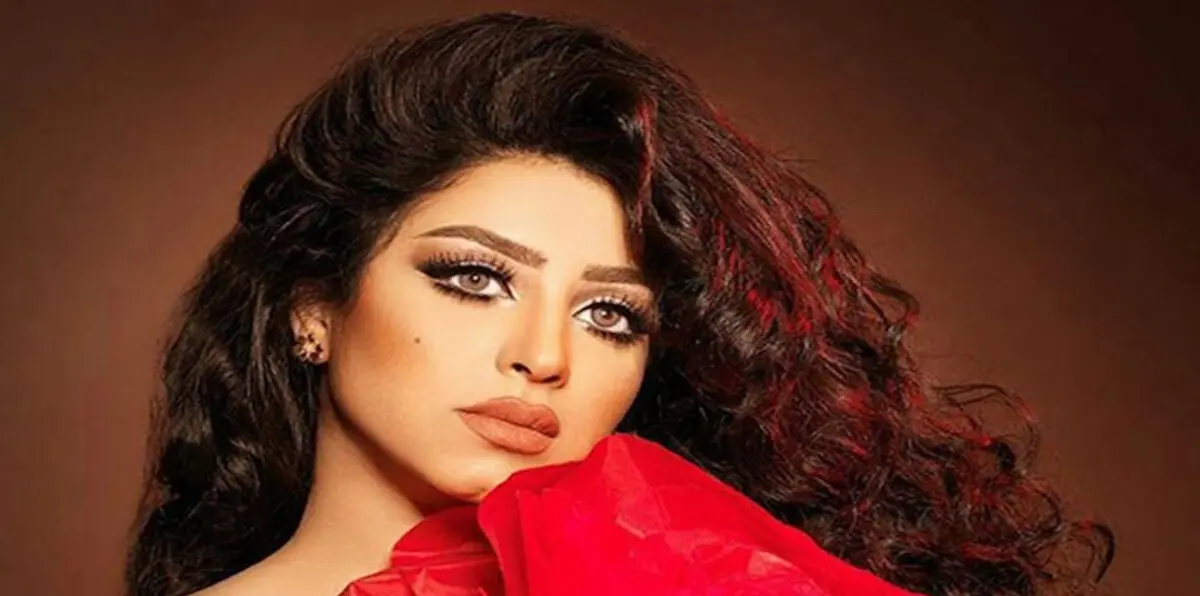 بعد عامين من القبض على زوجها تاجر المخدرات.. المهرة البحرينية تعود إلى الشاشة ببرنامج تلفزيوني