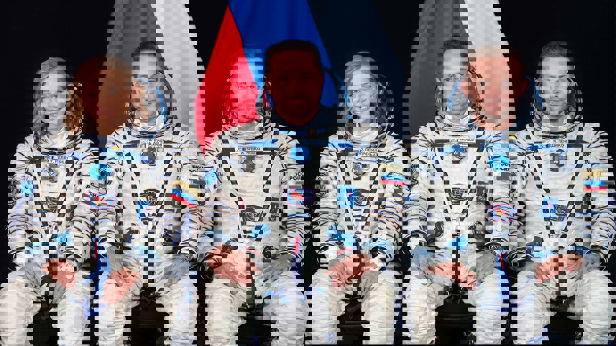 فنانان روسيان يتوجهان إلى الفضاء لتصوير أول فيلم خارج الكرة الأرضية