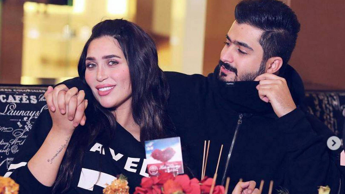 خادمة لكل طفل.. الدكتورة خلود تثير الجدل بـ"رحلة المالديف" 