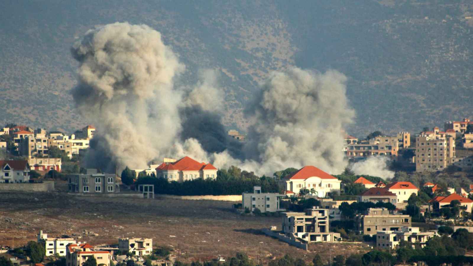 إما التطبيع أو تكرار سيناريو غزة.. مهلة أمريكية "أخيرة" للبنان