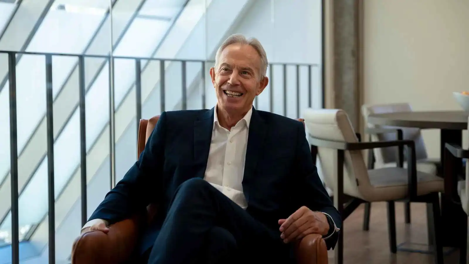 "فاينانشال تايمز": بلير قد يتولى رئاسة مجلس إشرافي لـ"السلطة الانتقالية" في غزة