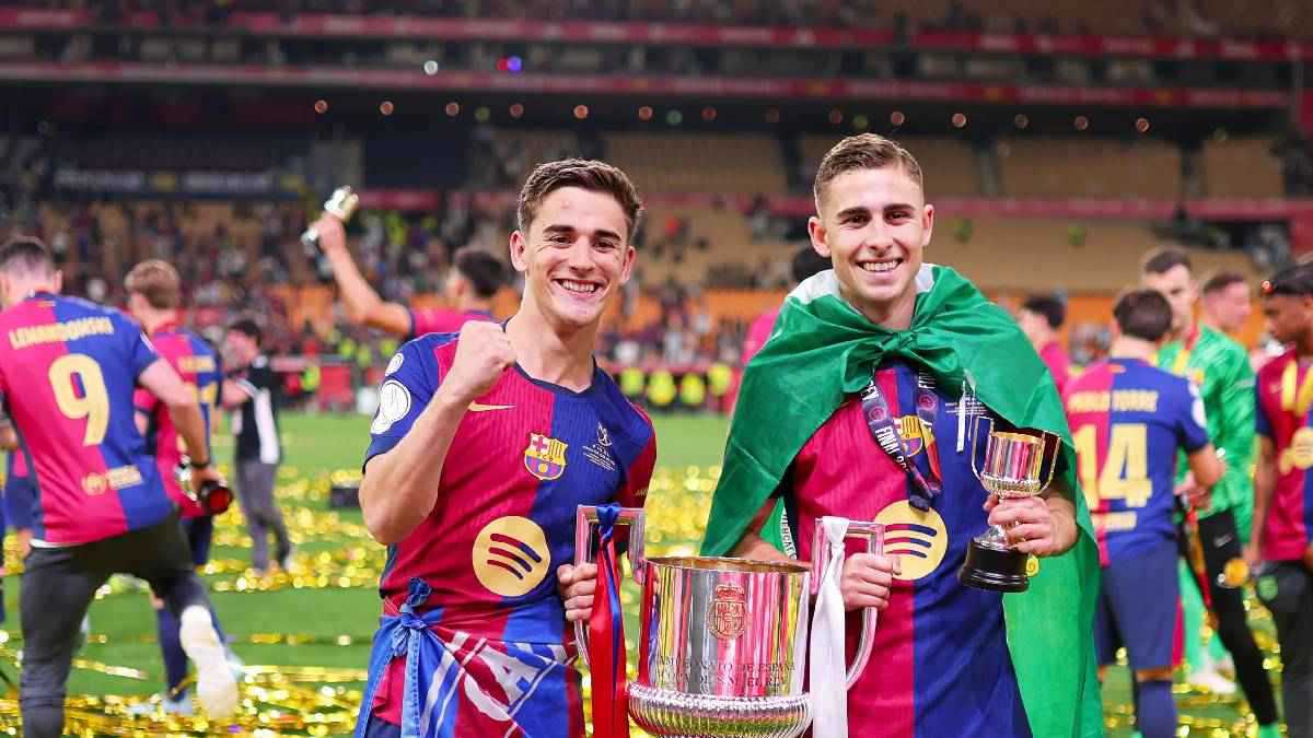 بسبب الفتيات.. رد ناري من فيرمين لوبيز حول خلافه مع غافي (فيديو)