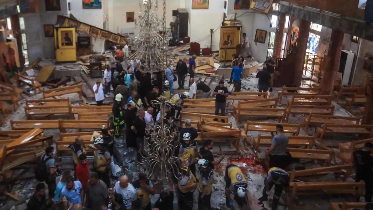 "بطل الكنيسة".. مهندس عانق الموت لينقذ دمشق من مجزرة (صورة)