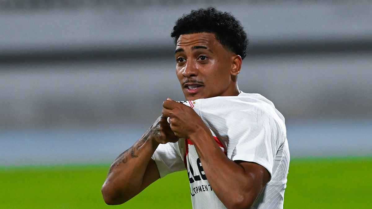 نريد خوان ألفينا في يناير.. أسطورة الأهلي يرعب جماهير الزمالك (فيديو)