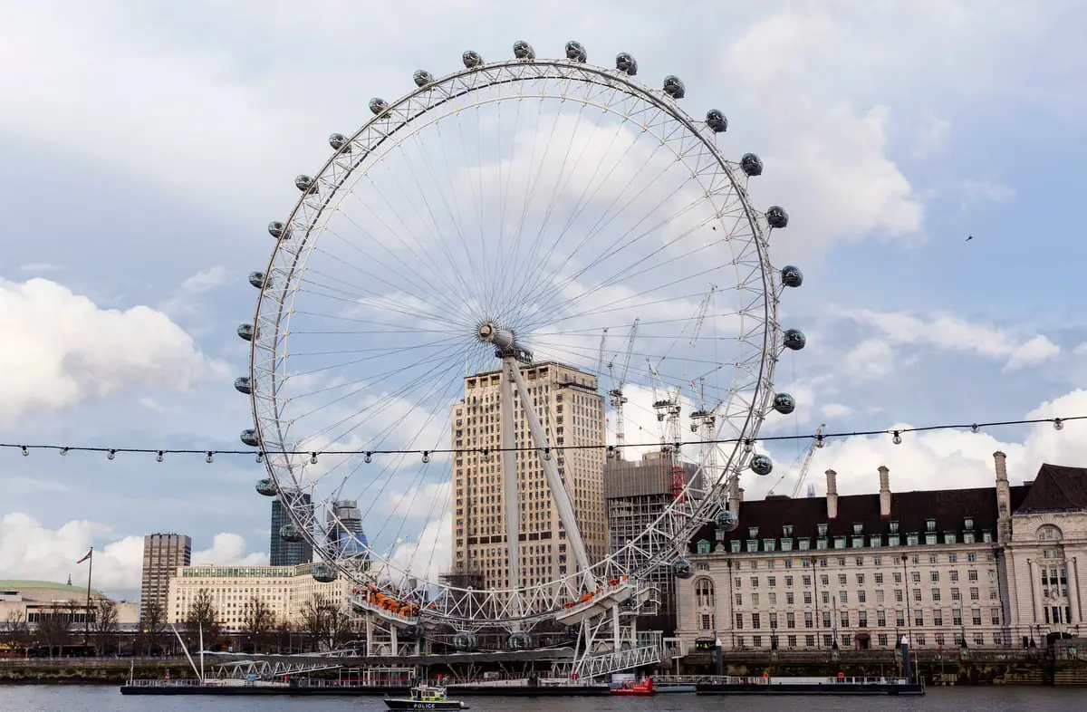 موسم الهجرة إلى لندن