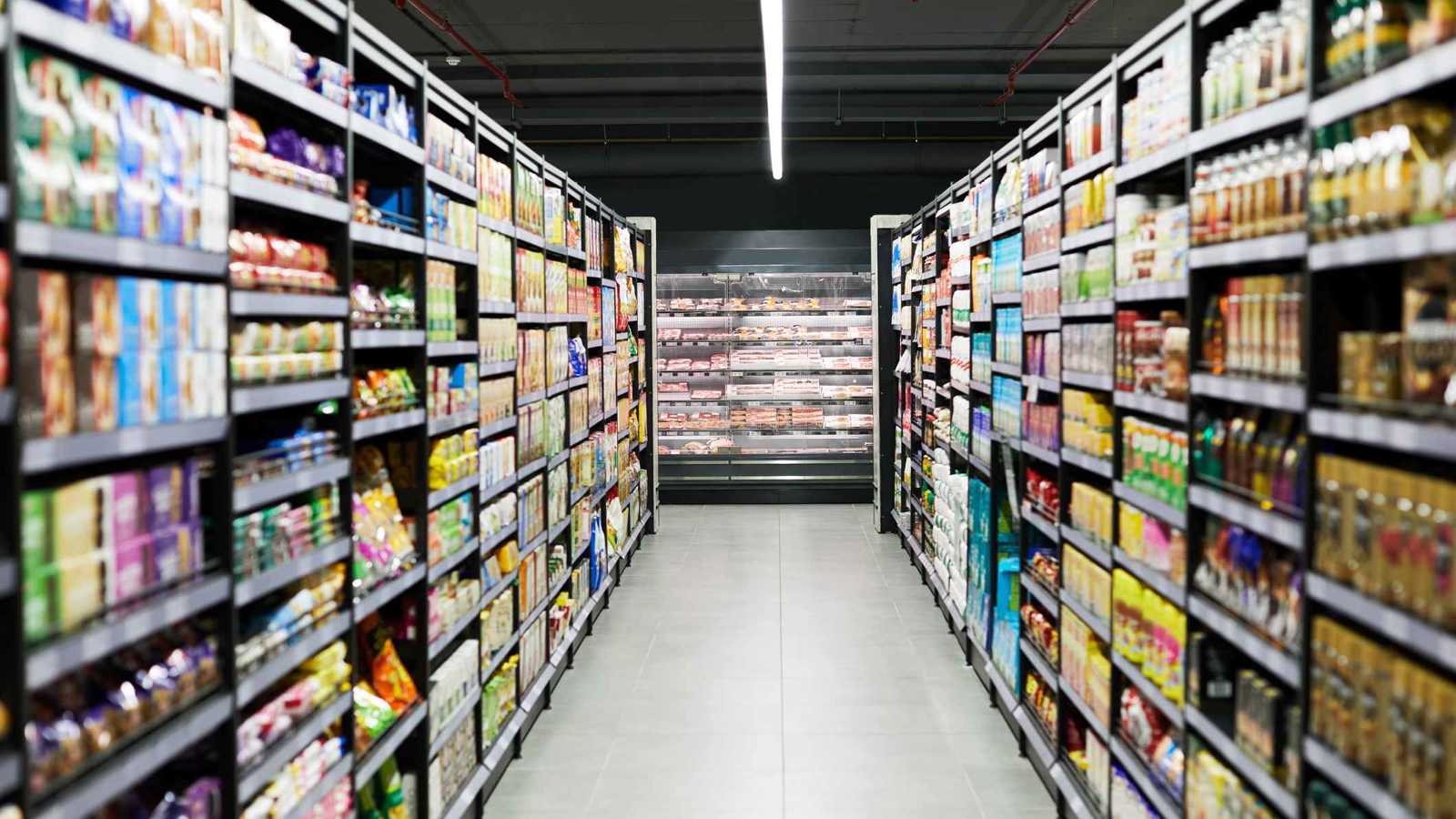 كيف تؤثر "الأطعمة الخادعة" على خصوبة الرجال؟