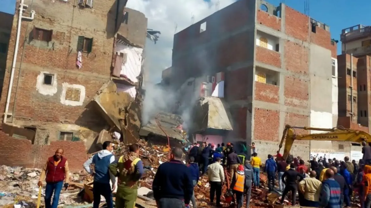 مصر.. قتيلان و23 إصابة بانهيار مبنى من 3 طوابق في البحيرة