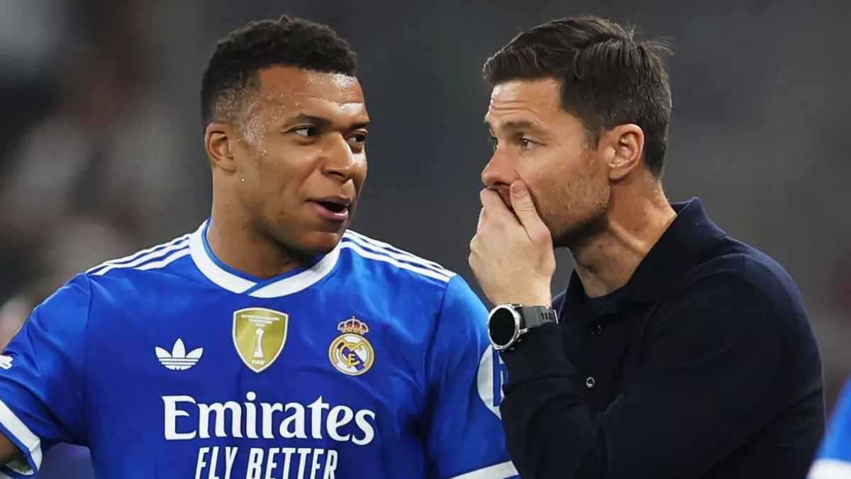 تشابي ألونسو: مبابي يسير نحو معادلة أرقام كريستيانو الخرافية مع ريال مدريد 