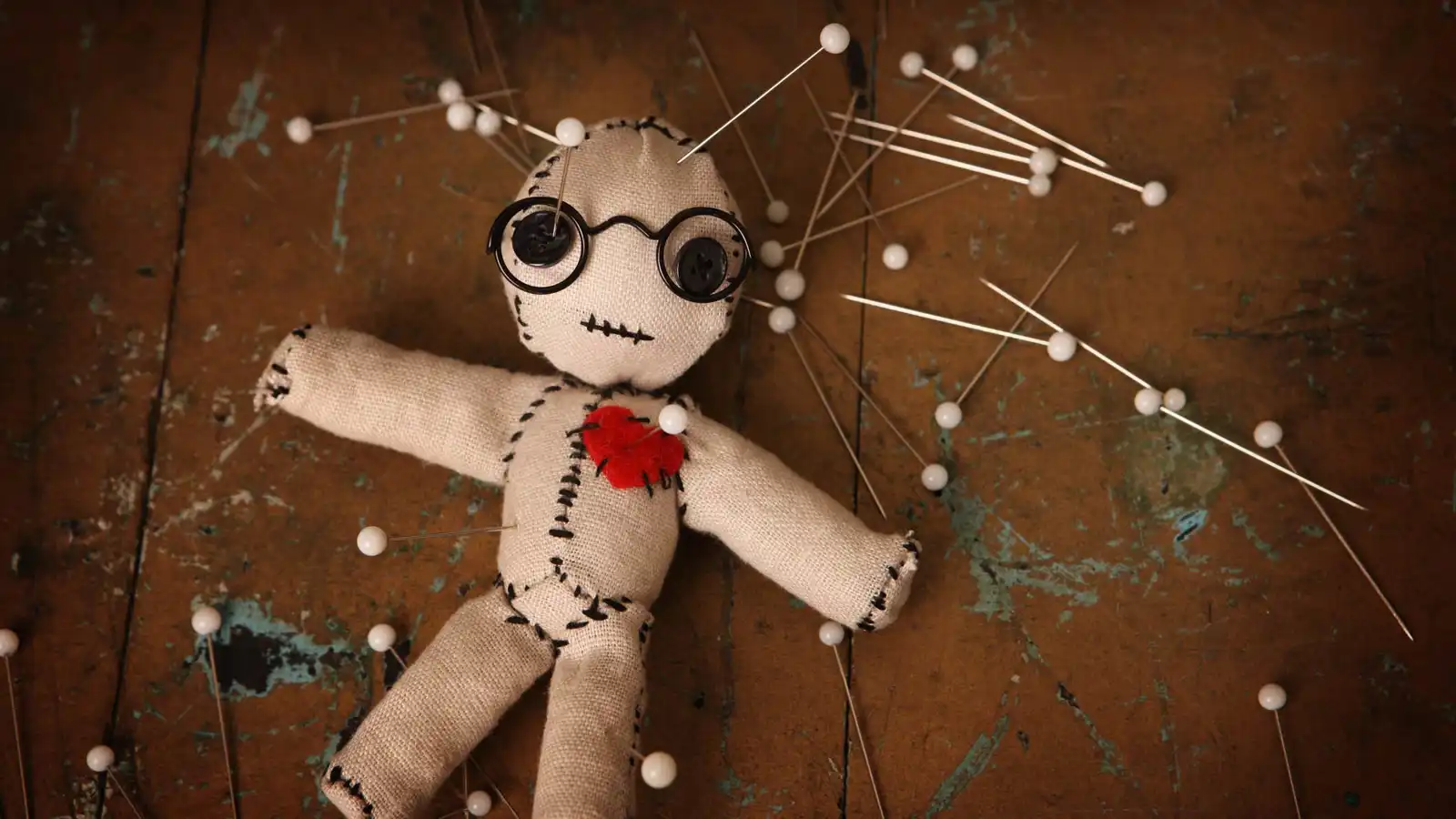 "جريمة مأساوية".. إدانة رجل قتل زوجته بسبب سحر "الفودو"