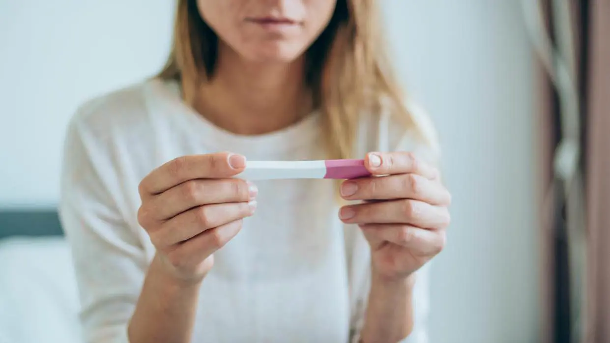 "الحمل الخفي".. علامات تشير إلى أنك حامل ولا تعلمين