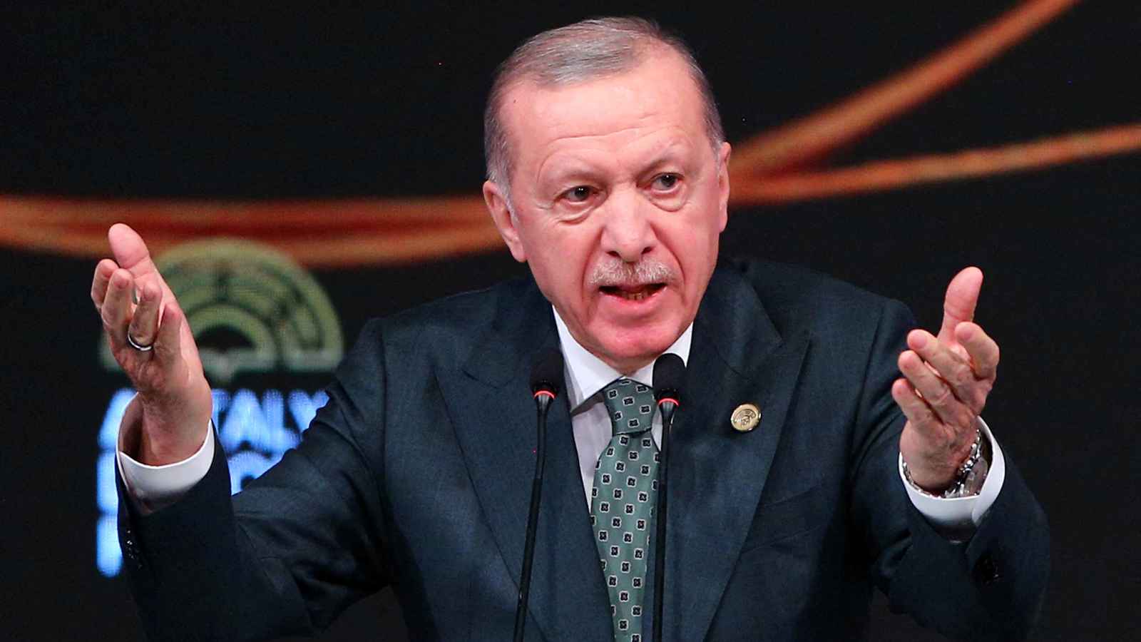 أردوغان يعرض الوساطة على إيران في المفاوضات النووية