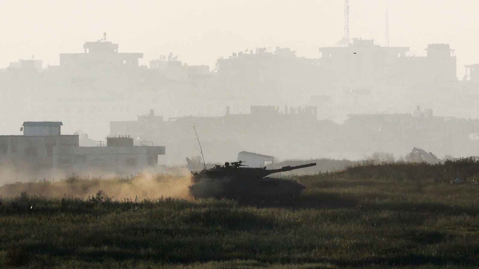 قناة عبرية تكشف عن خلافات أمريكية إسرائيلية إثر انهيار مفاوضات غزة