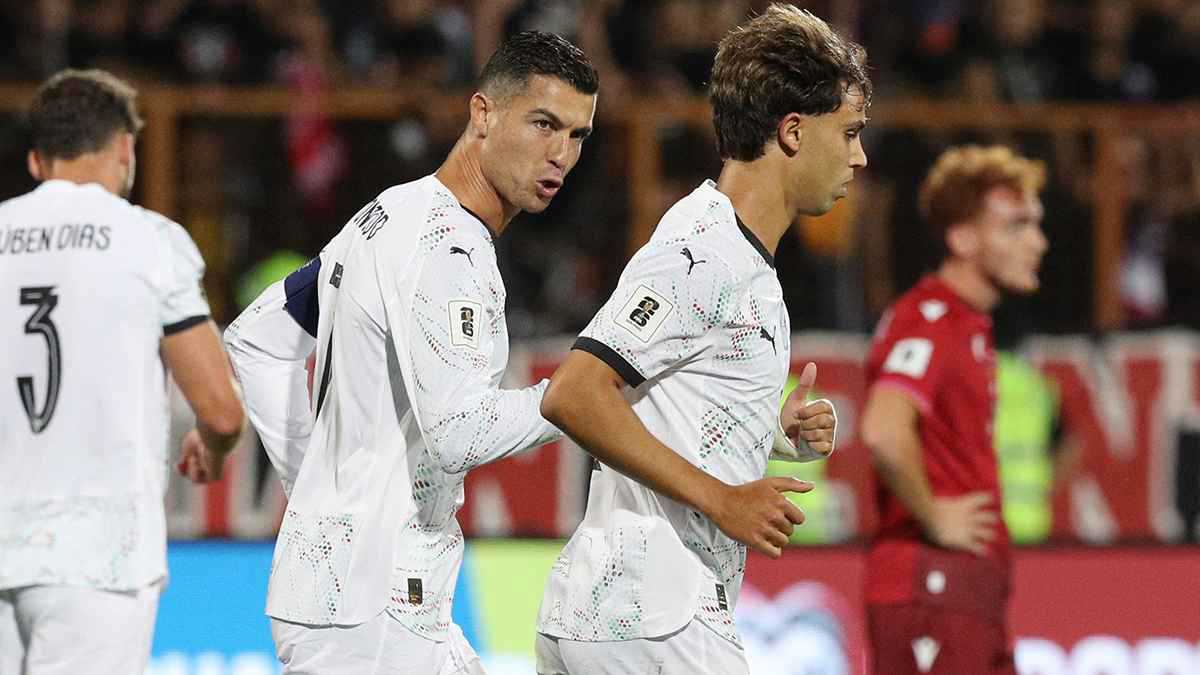 استدعاء رونالدو وفيليكس لقائمة منتخب البرتغال.. واستبعاد نجم الهلال