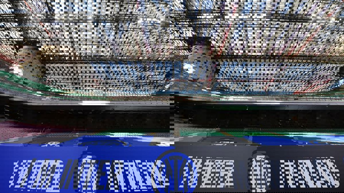 تقارير: "صندوق الاستثمارات السعودي" يدرس شراء إنتر ميلان