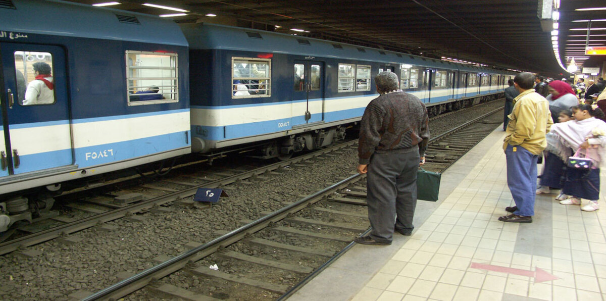 دعوى قضائية ضد وزير النقل لإعادة تسعير تذاكر القطار والمترو في مصر