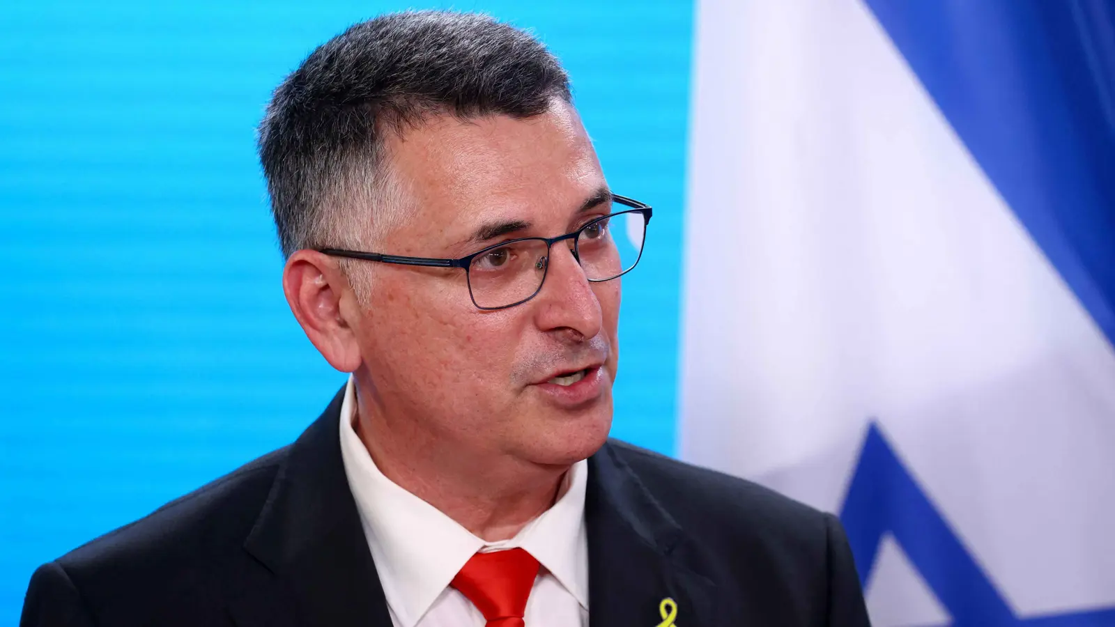 ساعر: معظم وزراء الحكومة الإسرائيلية يؤيدون اتفاق غزة