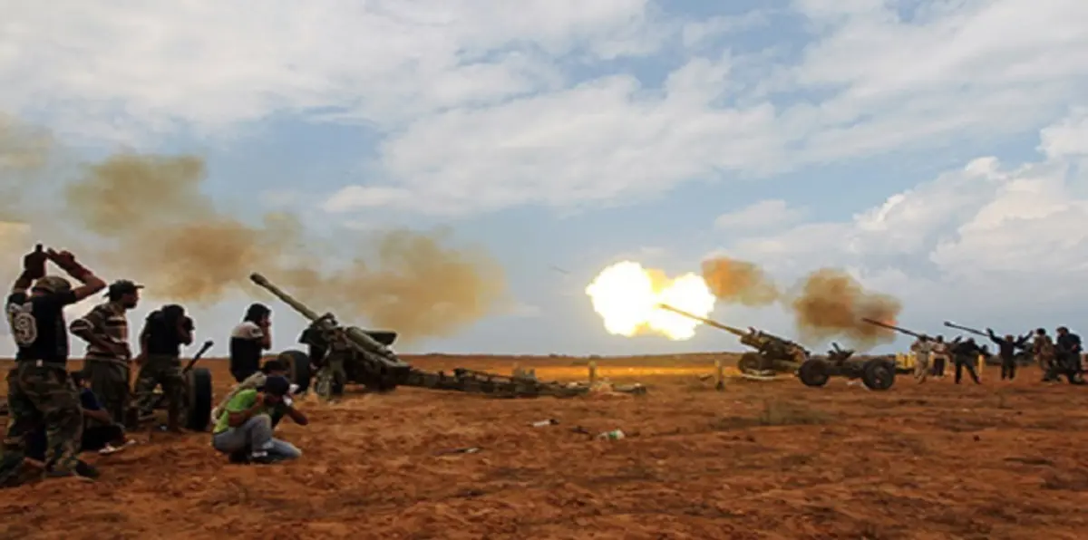 ليبيون فارون إلى الجزائر.. من اللجوء إلى طلب التجنس