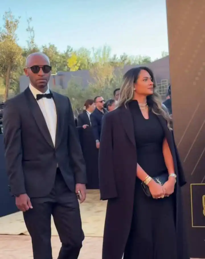 شيكابالا وزوجته