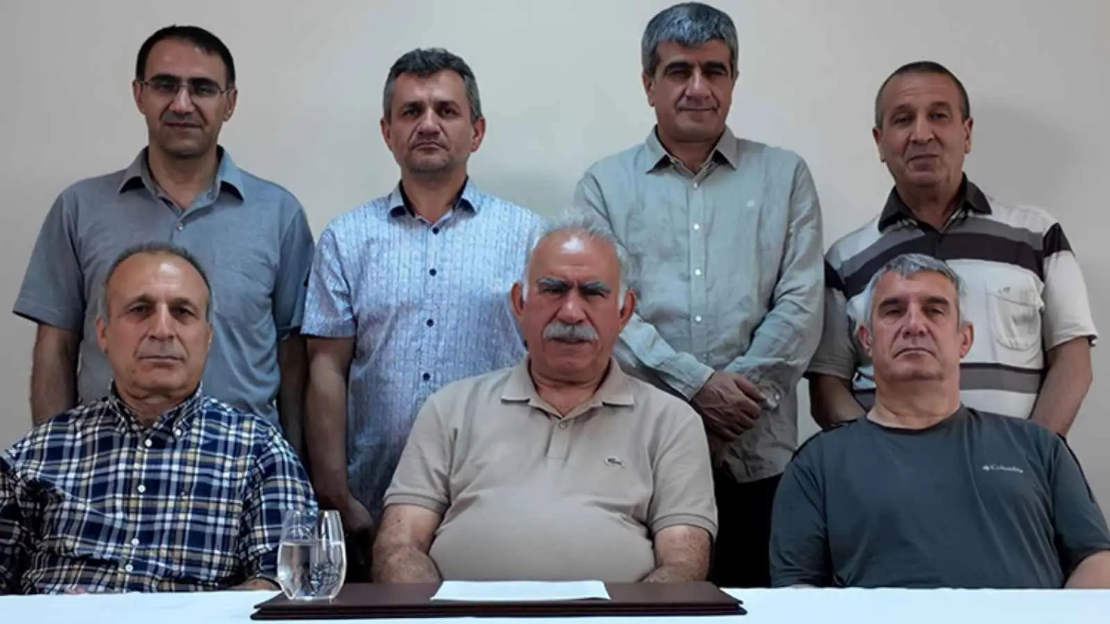 تركيا.. لجنة برلمانية تخطط لزيارة عبدالله أوجلان في سجنه