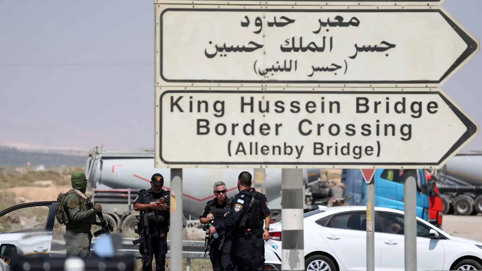 إغلاق معبر الكرامة بعد مقتل إسرائيلييّن.. ووزير أردني يعلق