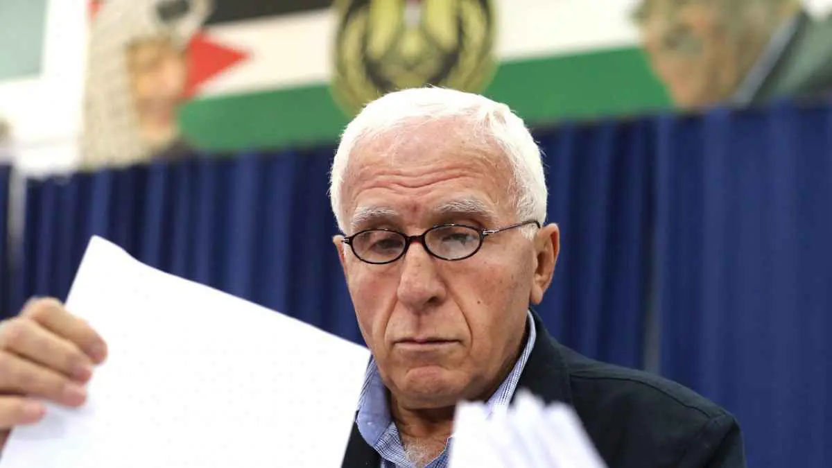 عزام الأحمد لـ"إرم نيوز": مخطط تهجير سكان غزة "مرفوض تماما"