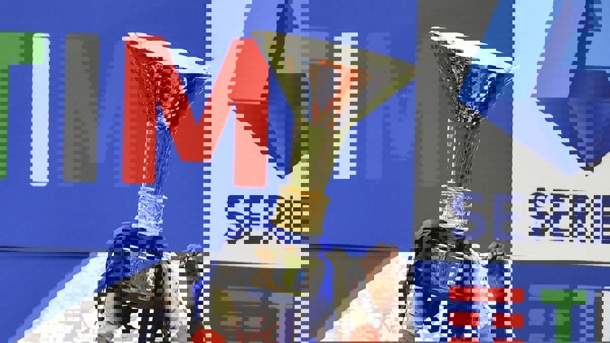 جولة حسم الدوري الإيطالي.. الموعد والقنوات الناقلة لمباراتي ساسولو وميلان وإنتر ضد سامبدوريا