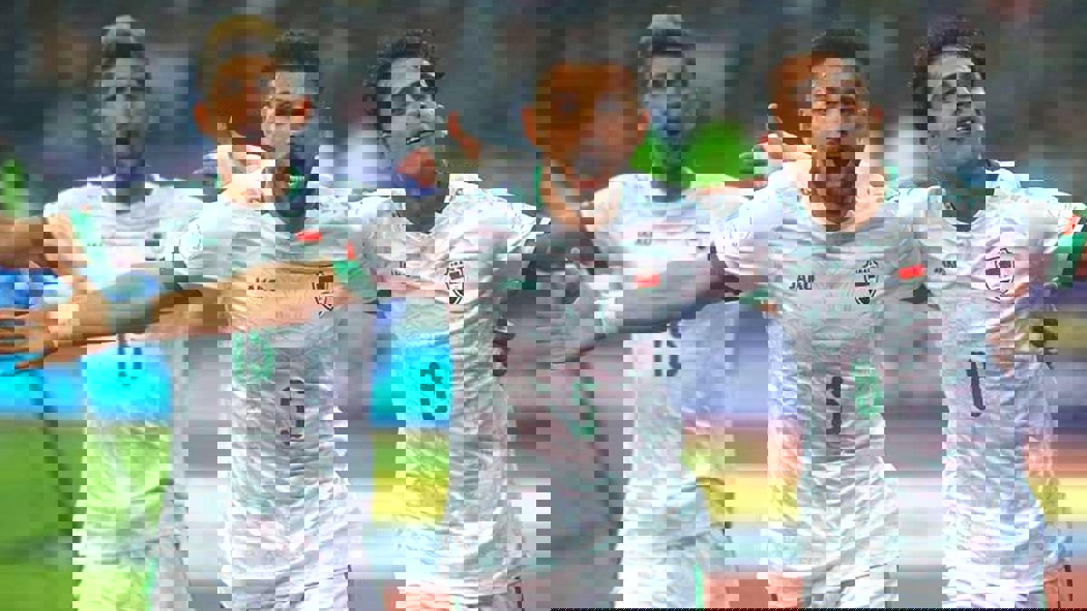 بكاء ضرغام إسماعيل.. فرحة لاعبي العراق بعد التأهل لنهائي خليجي 25 (فيديو)