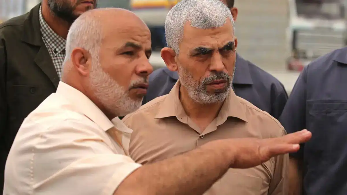 أبونعيم مع السنوار