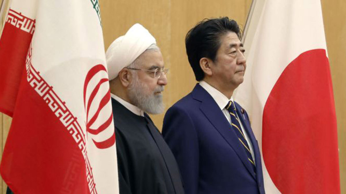 روحاني يطلب مساعدة اليابان لتنفيذ مبادرة "هرمز للسلام"