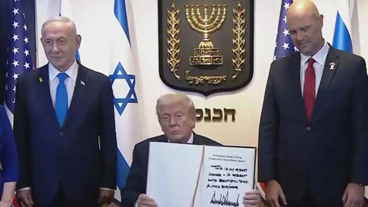 ترامب: الحرب انتهت وسيتم تجريد حماس من السلاح