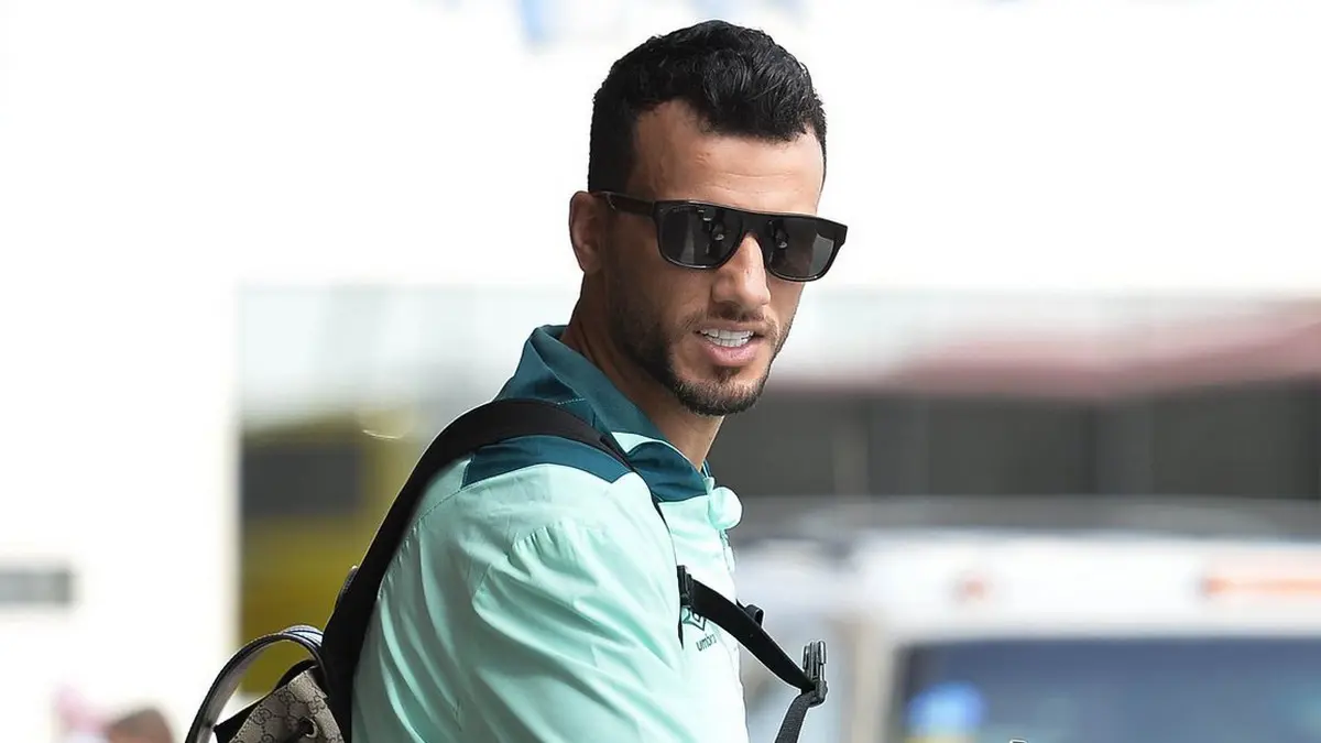 شوبير: الأهلي المصري يفاوض عمر السومة