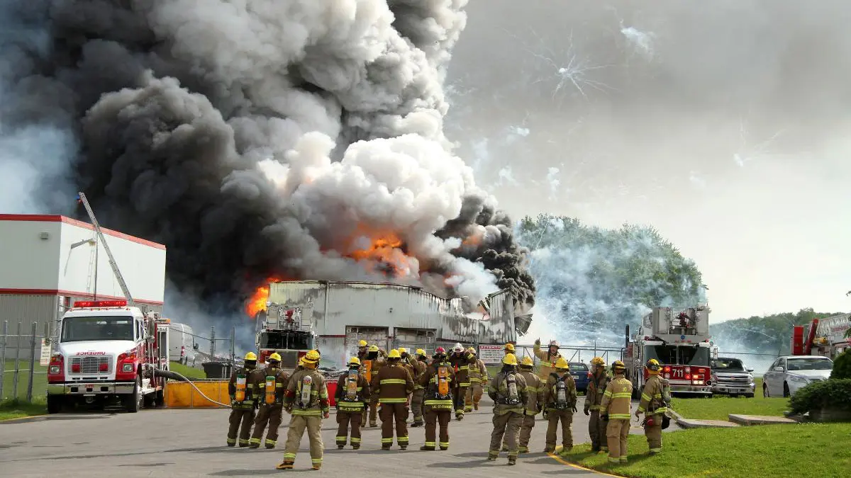 انفجار بمصنع كيميائي في ولاية تكساس الأمريكية (فيديو)